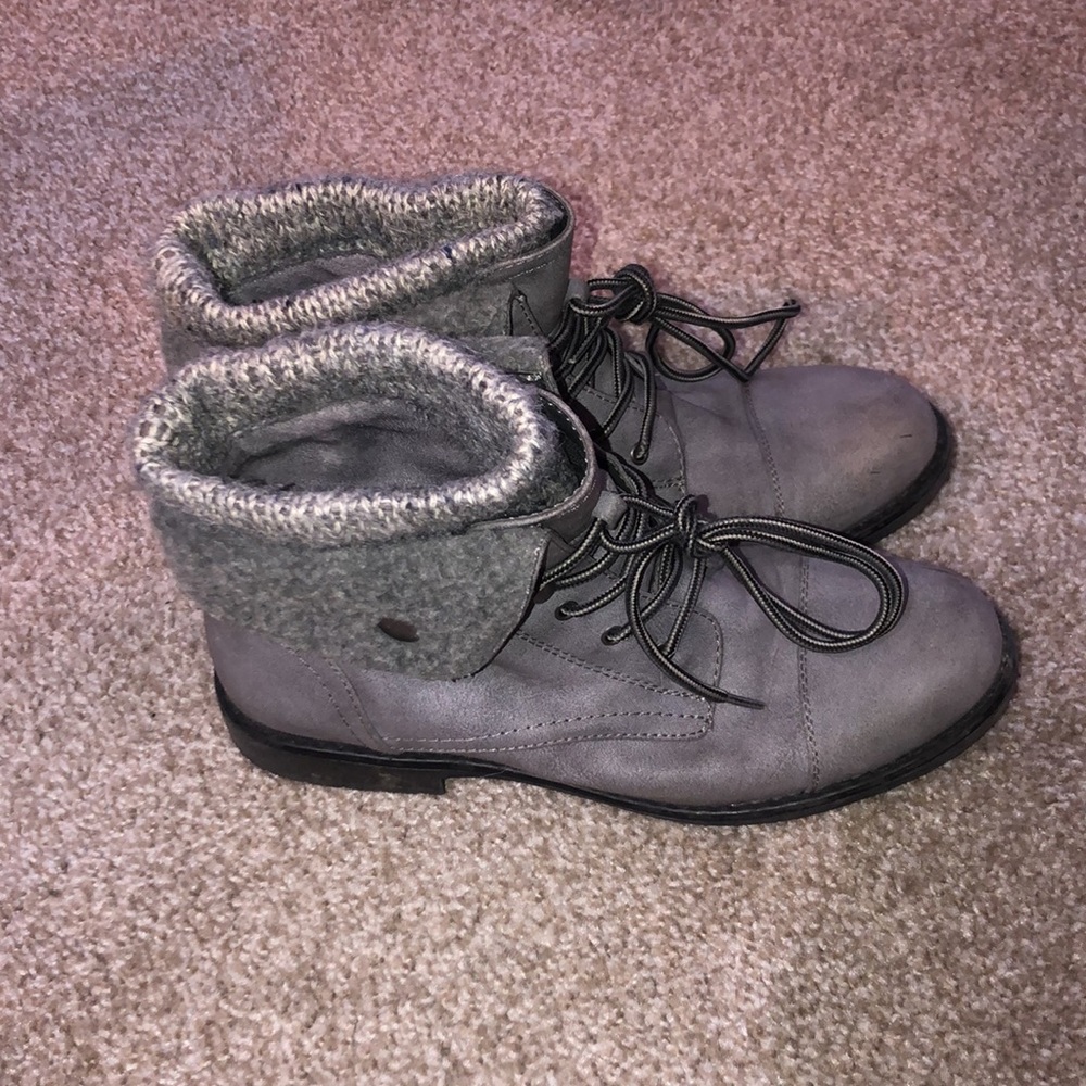 Gray Fall/Winter Lace Up Ankle Boots